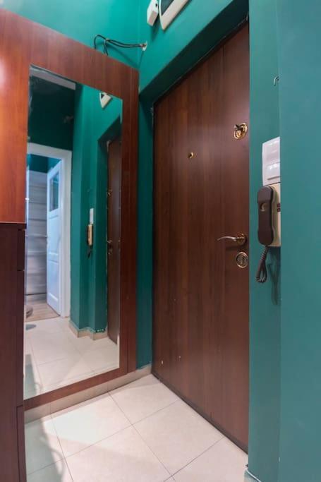 Loft Studio In The City Center Apartment София Екстериор снимка