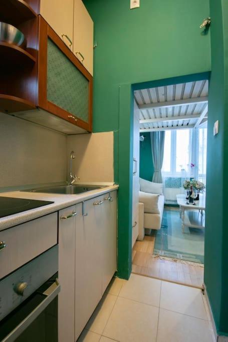 Loft Studio In The City Center Apartment София Екстериор снимка