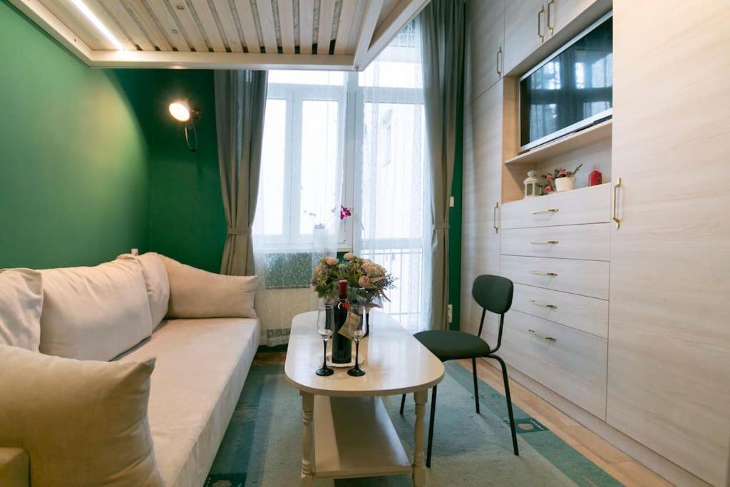 Loft Studio In The City Center Apartment София Екстериор снимка